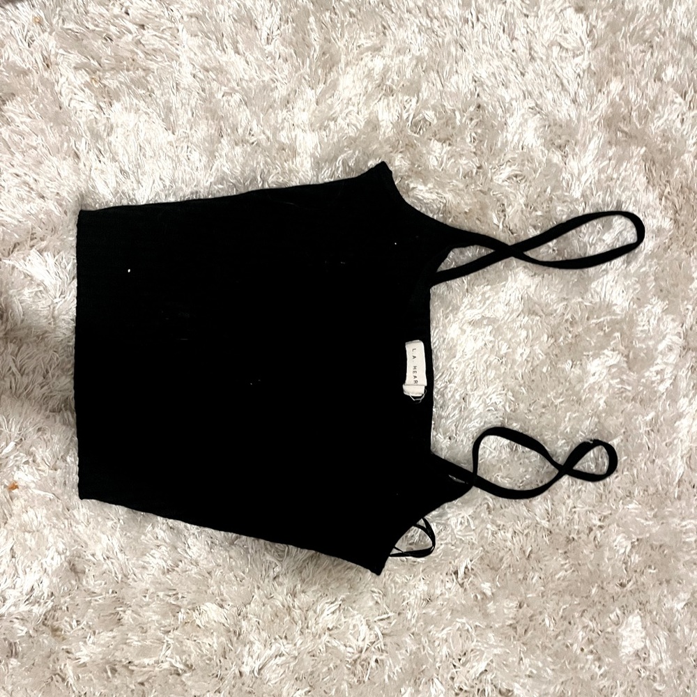 pacsun black crop top
